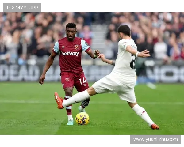 班西蒙斯利用防守带动转换进攻显著提升球队阵地战效率